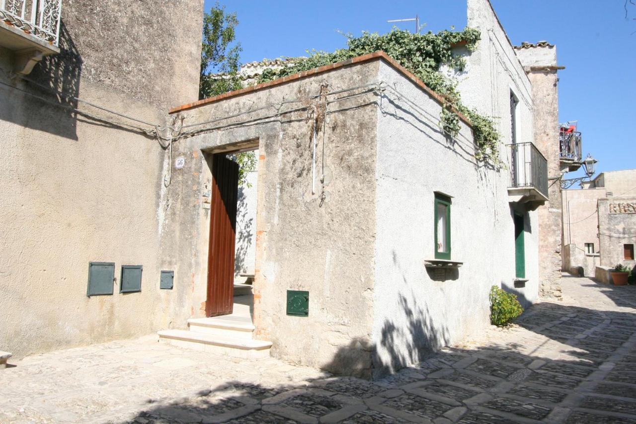 Case Bruno Residenze Tipiche Erice Exterior foto
