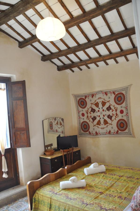 Case Bruno Residenze Tipiche Erice Exterior foto